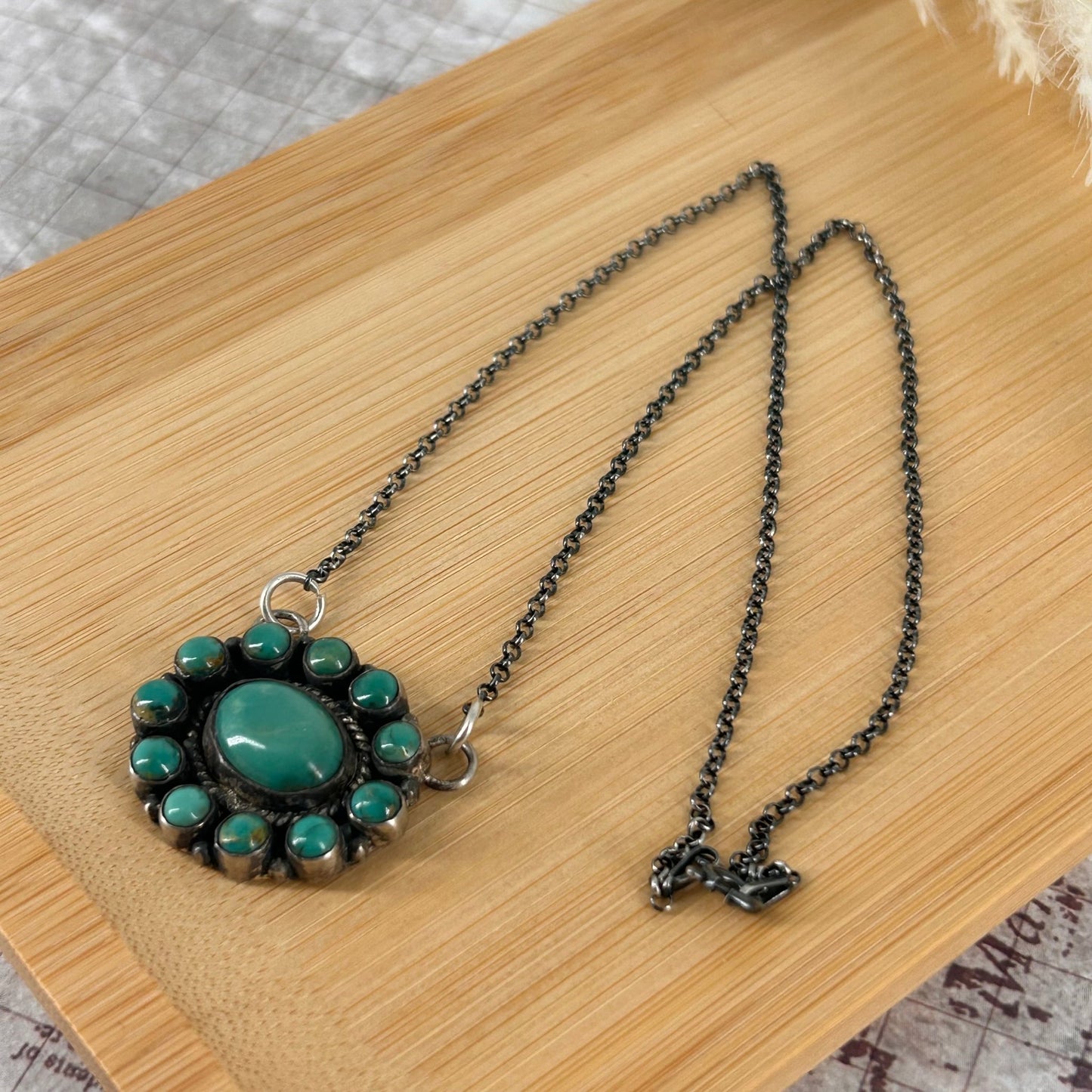 Sterling Silver Kingman Turquoise Green 12 Stone Cluster Necklace - Necklace - Turquoise Sunset!