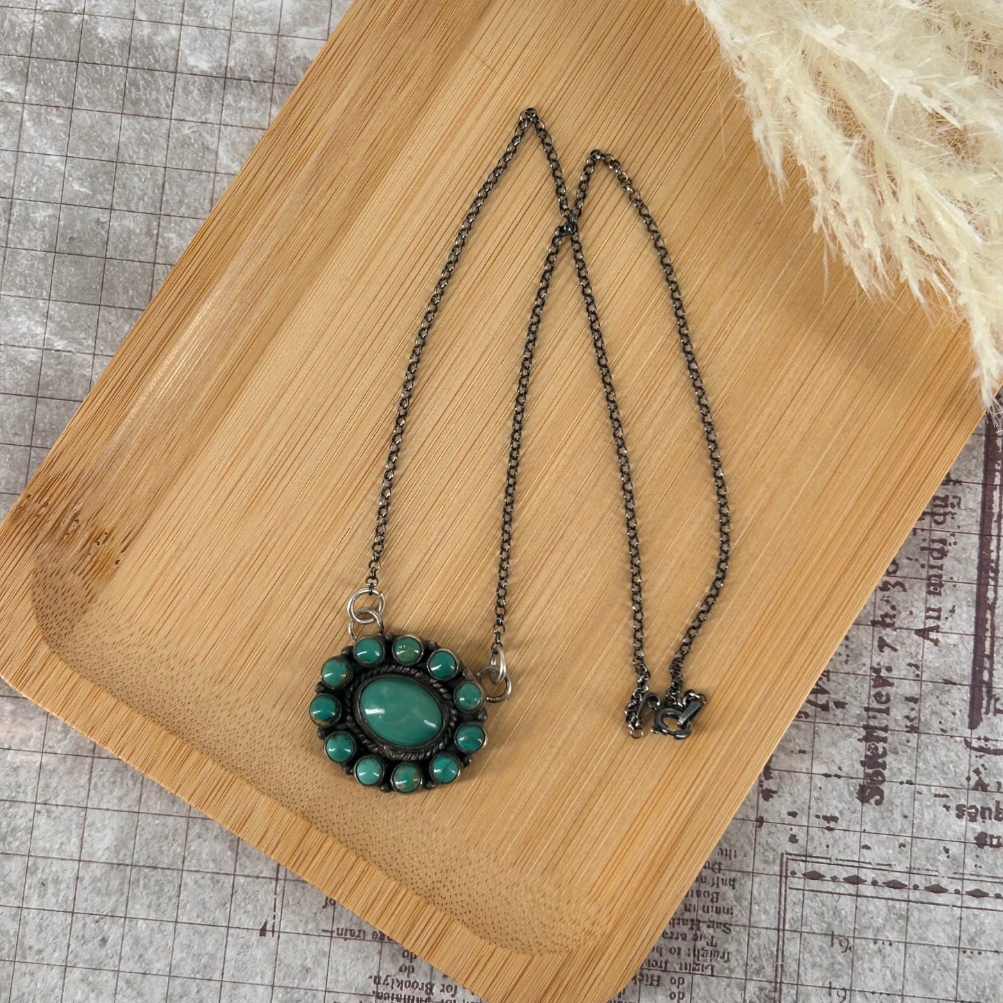 Sterling Silver Kingman Turquoise Green 12 Stone Cluster Necklace - Necklace - Turquoise Sunset!