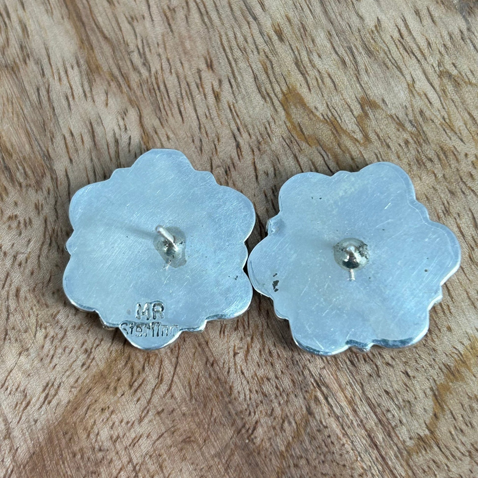 Navajo Sterling Pink Conch Flower Stud Earring - Maxine Ramirez - Turquoise Sunset!