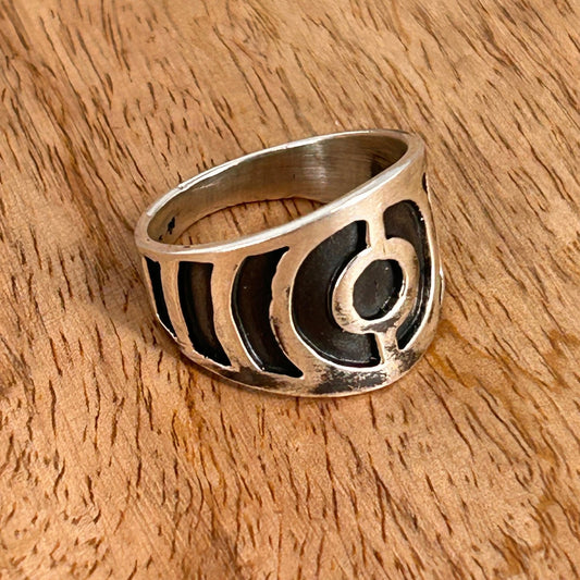 Navajo Sterling Silver & Black Stamped Design Ring 8 3/4 - Rings - Stamped - Turquoise Sunset!