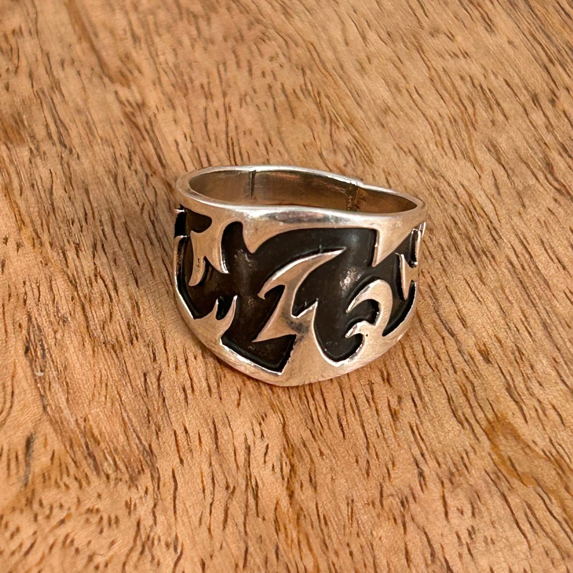 Navajo Sterling Silver & Black Stamped Design Ring 9 1/2 - Rings - Stamped - Turquoise Sunset!