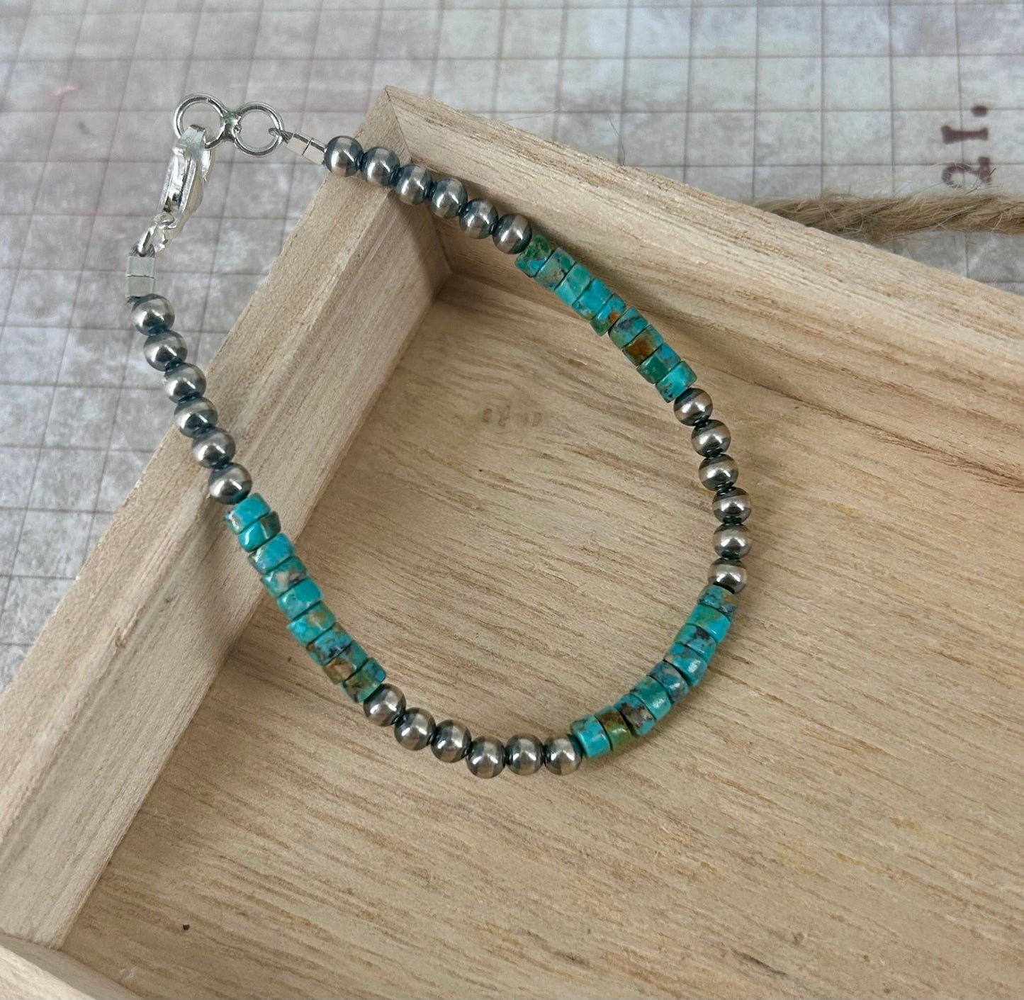 Sterling Pearls 7.5" Bracelet Kingman Turquoise Heishi Beads - Turquoise Sunset!